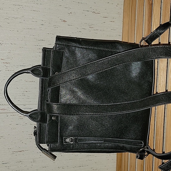 Nine West backpack style purse - Picture 3 of 16